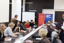 debata-demokratskog-politickog-foruma-decentralizacija-i-izazovi-danas