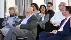 Dijalog u Centru: „Kako do političkog rešenja?”