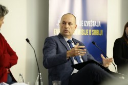 Javno čitanje izveštaja Evropske komisije o Srbiji 2021