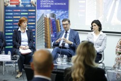 Public reading of the European Commission 2022 Report on Serbia