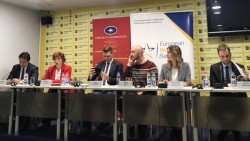 javno-citanje-izvestaja-evropske-komisije-o-napretku-srbije