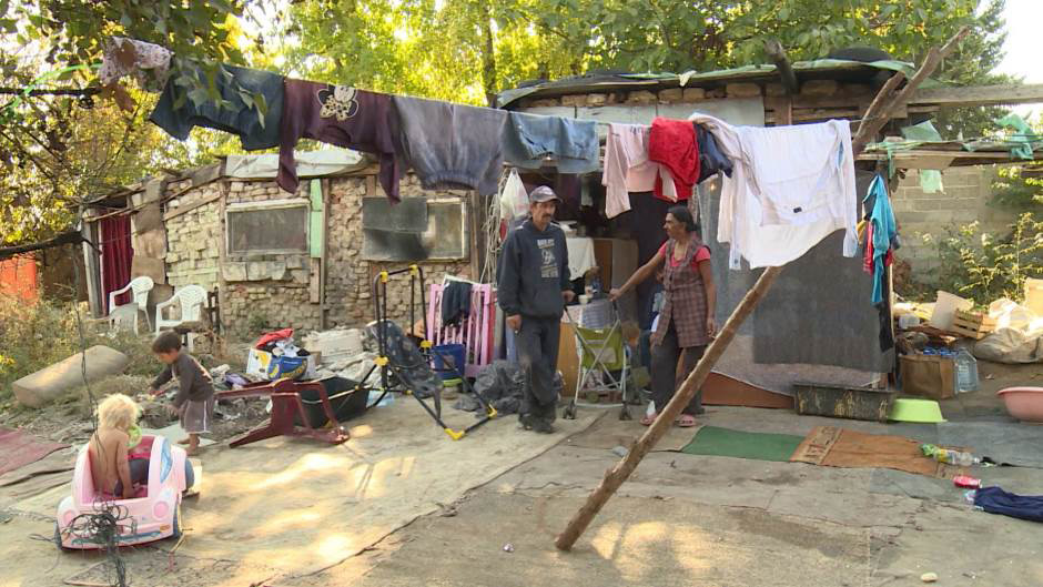 Half a million Serbians living in absolute poverty, researcher says